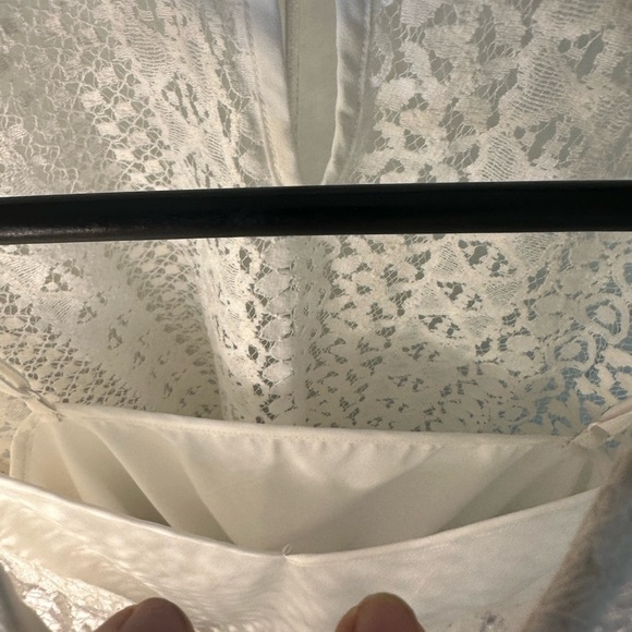 Express Women’s Size Large White Crocheted Victorian Style Blouse - Picture 5 of 13